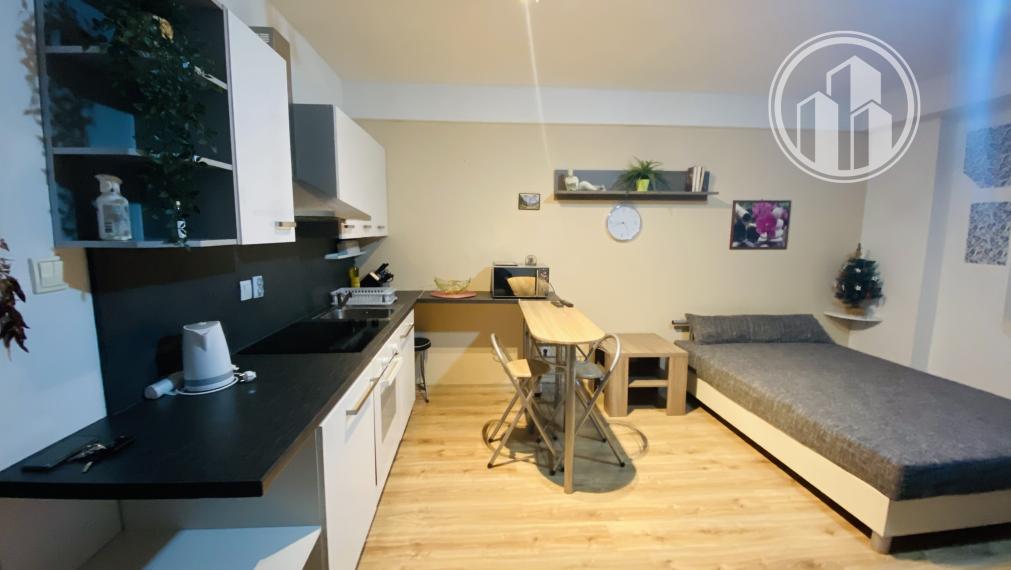 PRENAJATÝ 1 izbový byt v Nitre-Coboriho ulica