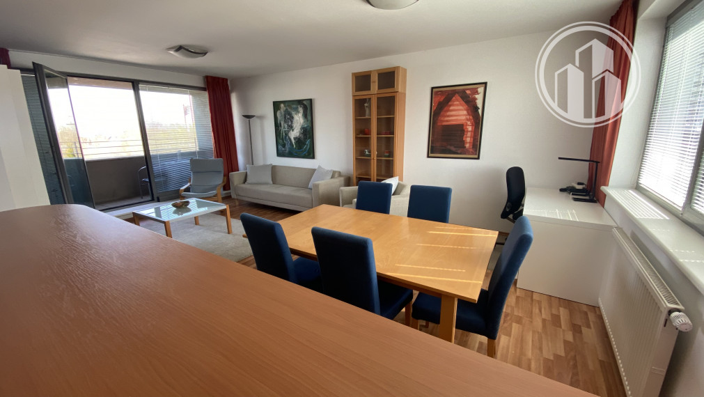 PRENAJATÝ -PRENÁJOM 3 izbového bytu s parkovaním na Bajkalskej ulici