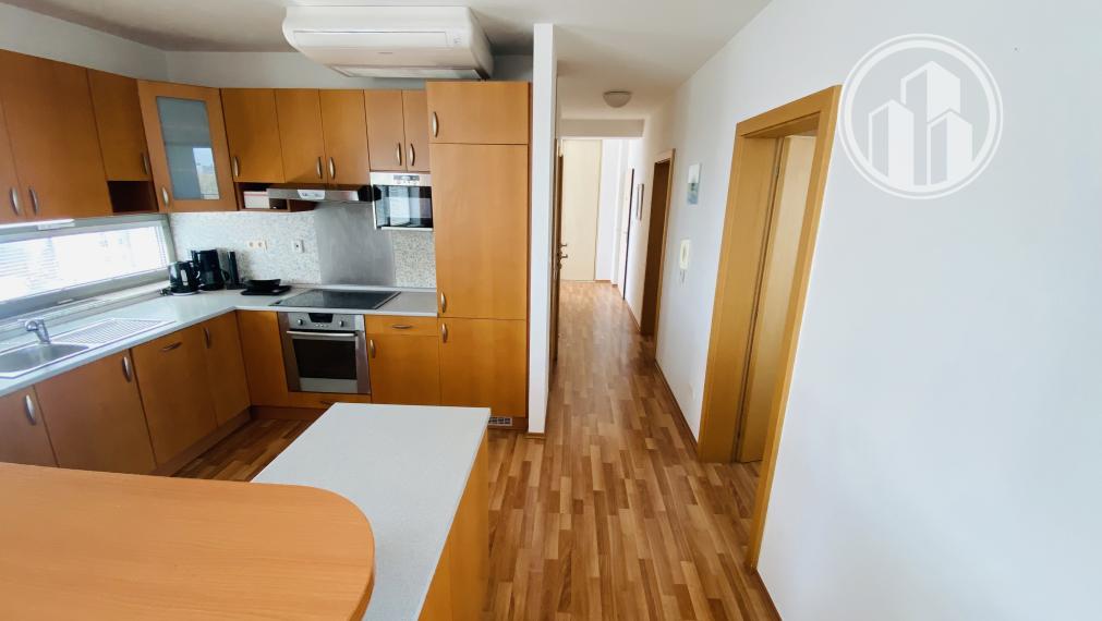 PRENAJATÝ -PRENÁJOM 3 izbového bytu s parkovaním na Bajkalskej ulici