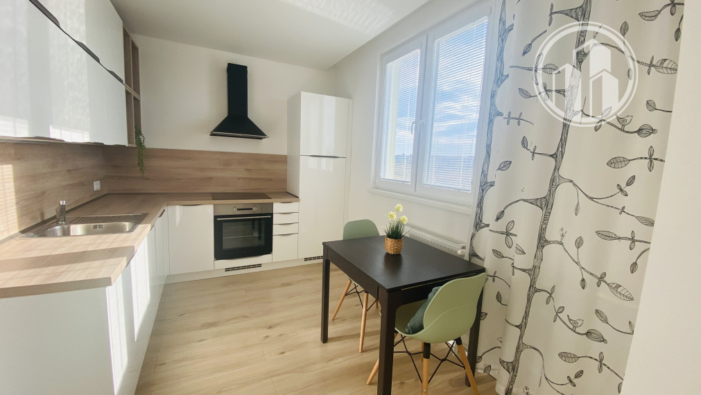 PRENAJATÝ_PRENÁJOM krásneho 2 izbového bytu v centre Nitry