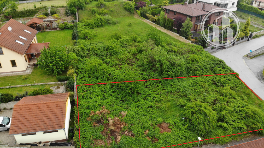 REZERVOVANÝ Stavebný pozemok v lukratívnej časti Limbachu