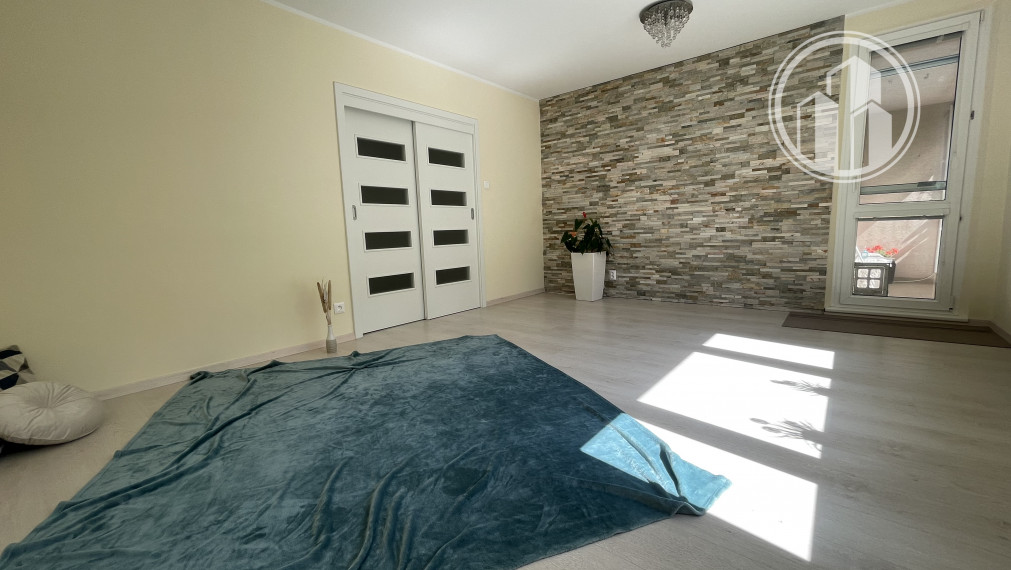 REZERVOVANÝ Krásny slnečný 3 izbový byt Čajkovského Trnava