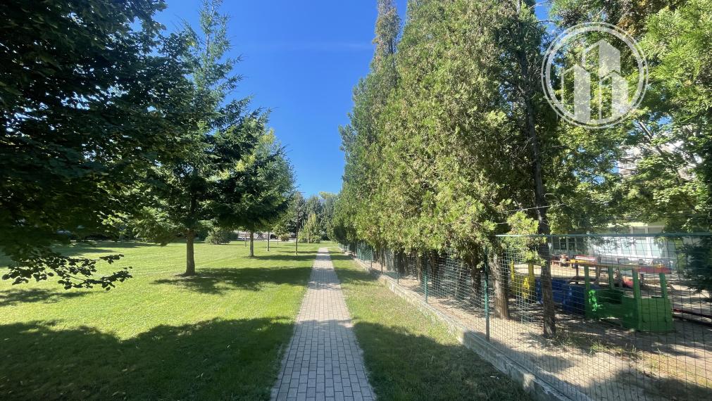 REZERVOVANÝ Krásny slnečný 3 izbový byt Čajkovského Trnava