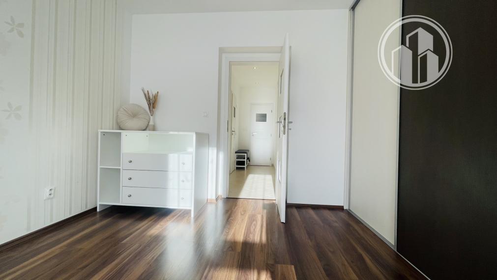 Slnečný 3 izbový byt na sídlisku Muškát v Pezinku