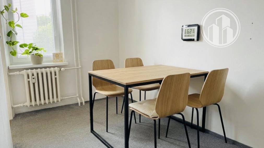 PREDAJ 3,5 izbového bytu v Ružinove