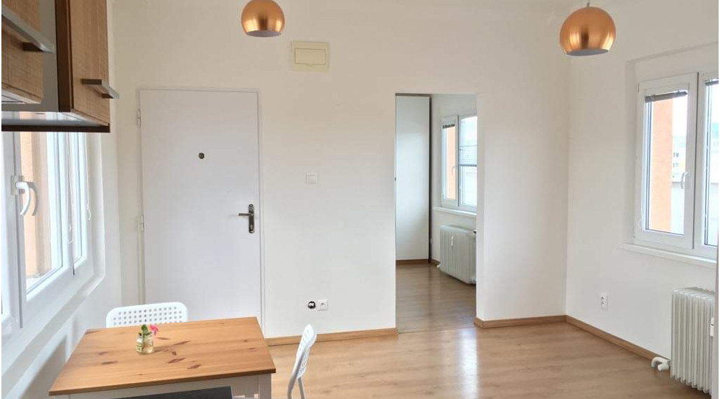 PRENAJATÝ Prenájom bytu na Kukučínovej ulici v Bratislave