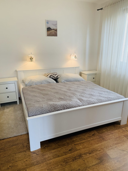 Krásny slnečný 3 izbový byt- Stará Lesná