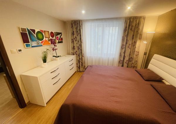 PRENAJOM 2 izboveho bytu- centrum Vráble