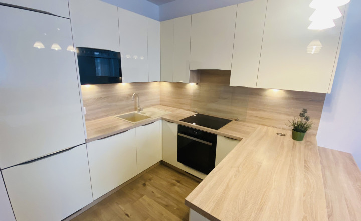 PREDANÝ -PREDAJ moderného 2 izbového bytu v Ružinove - fotografia 4