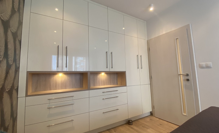 PREDANÝ -PREDAJ moderného 2 izbového bytu v Ružinove - fotografia 7
