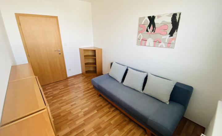 PRENAJATÝ -PRENÁJOM 3 izbového bytu s parkovaním na Bajkalskej ulici - fotografia 8